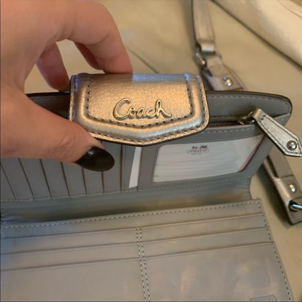 Coach wallet